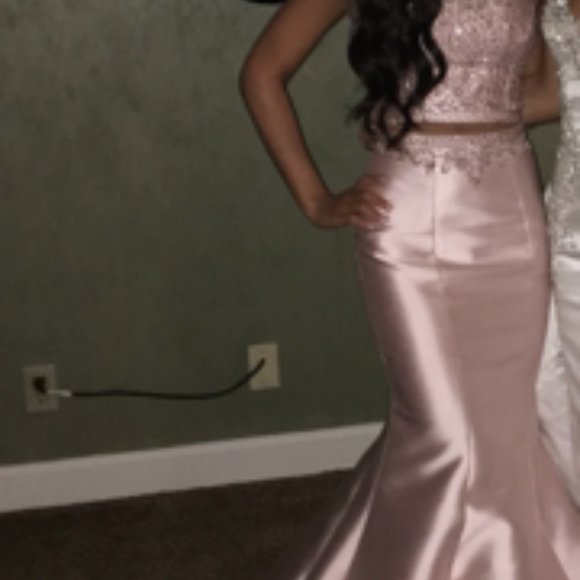 TONY BOWLS FORMAL 2 PIECE SET EUC - Picture 2 of 7